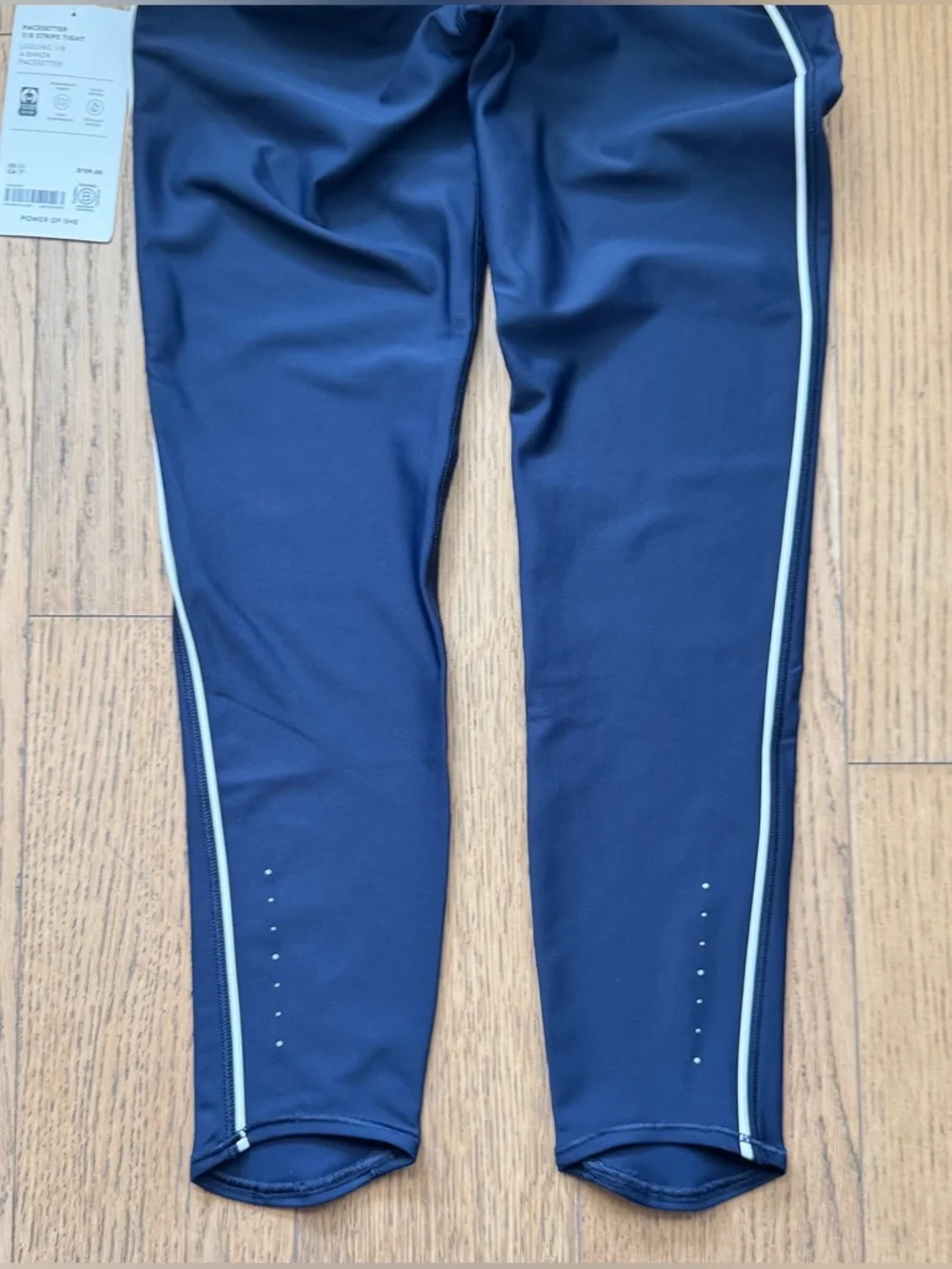 ATHLETA 
Interval Stash High Rise 7/8 Legging NWT Size XS - Picture 6 of 6